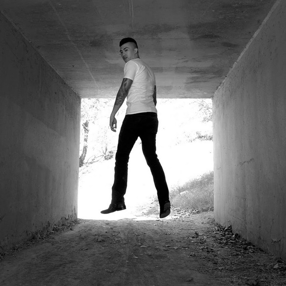 Meet your Posher, Brian - Picture 1 of 1